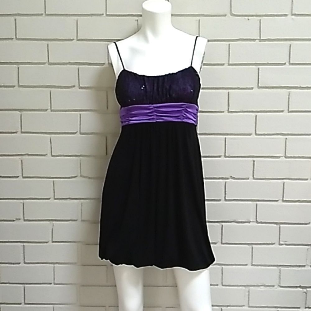 B. Wear Too Purple/Black Sequin Formal Dress. Junion Size Small